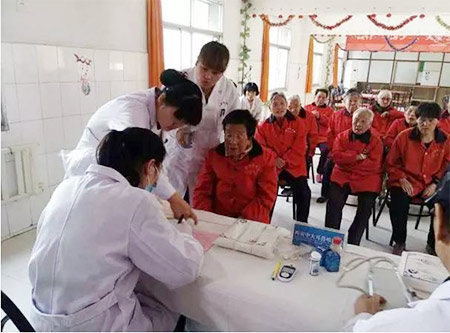 �������д�ҽԺ�߽����¾���ԺΪ���˽�����������ů