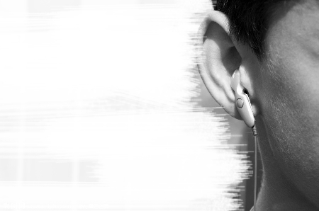 村妇被扇耳光 鼓膜穿孔导致听力下降